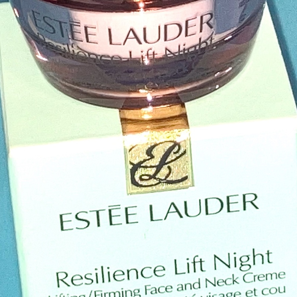 🎀$13 - Estee Lauder Resilience Lift Night Lifting Firming Face Neck Creme .17oz - Picture 9 of 14